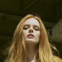 Abigail Cowen Çıplak