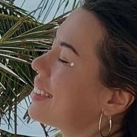 Adriana Hughes Çıplak