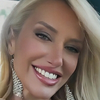 Alexia Daye Çıplak