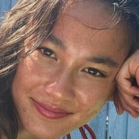 Alice Tai Çıplak