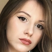 Alita Belle Çıplak