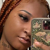 Aliyahshauntia Çıplak