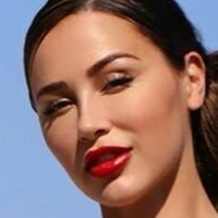 Ana Anastazja Çıplak