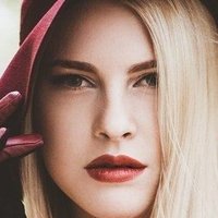 Anastasiya Novikova Çıplak