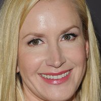 Angela Kinsey Çıplak