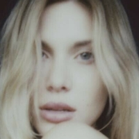 Angelica Salek Çıplak