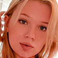 Anna Gomez Çıplak