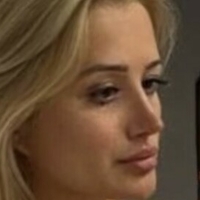 Anna Hafner Çıplak