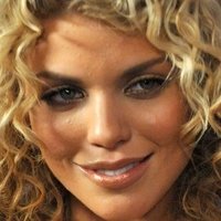 Anna Lynn Brown Çıplak