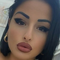 Anna Puzone Çıplak