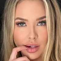 Antje Utgaard Çıplak