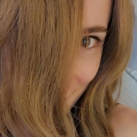 April Layne Çıplak