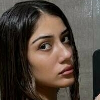 Aria Domenec Çıplak