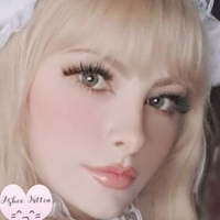 Ashee Kitten Çıplak