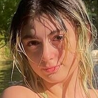 Ayça Tilki Çıplak