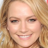 Becki Newton Çıplak