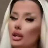 Berina Fatic Çıplak