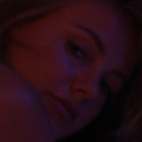 Bindilondon Çıplak