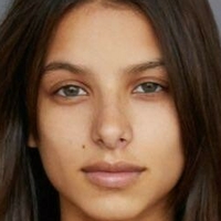 Bruna Lírio Çıplak