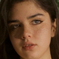 Bustani Sara Çıplak