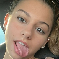 carlieeemarieee Çıplak