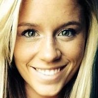 Carly Simmons Çıplak