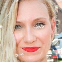 Carolin Niemczyk Çıplak