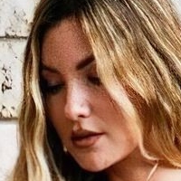 Cassandre Davis Çıplak