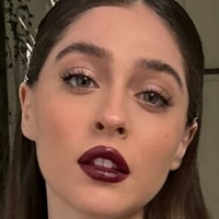 Cemre Baysel Çıplak