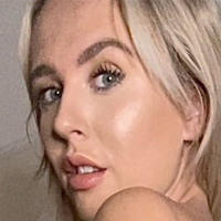 Charlotte Clark Çıplak