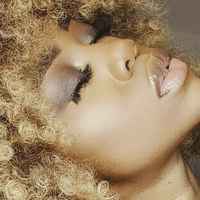 Chidera Eggerue Çıplak