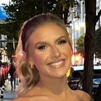 Chloe Burrows Çıplak