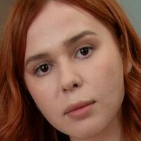 Chloe Nude Çıplak