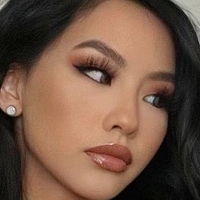 Christy Nguyen Çıplak