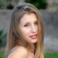 Claudia Ciesla Çıplak