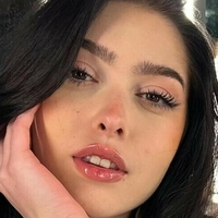 Claudia Dorelfi Çıplak