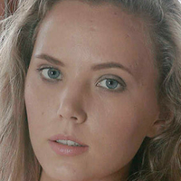 Clover Vixen Çıplak