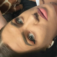 dana.petrova Çıplak