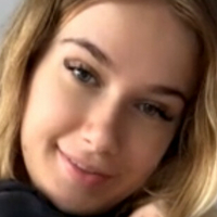 Delilah Hill Çıplak