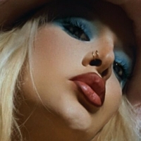 Devin Banda Çıplak