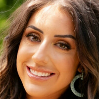 Dr. Britt Baker Çıplak