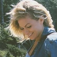 Dublin Lilies Çıplak