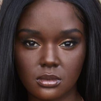 Duckie Thot Çıplak