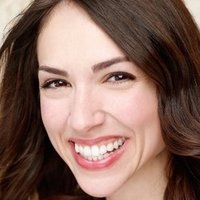 Eden Riegel Çıplak