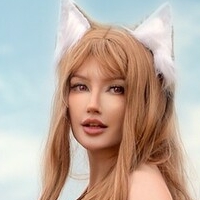 Elena Kyalviyainen Çıplak