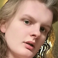 Elle Skye Çıplak