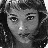Elsa Martinelli Çıplak