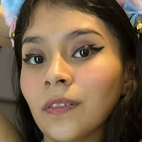 Emilipetite Çıplak