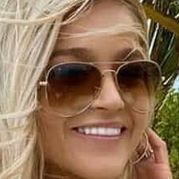 Emily Caitlin Çıplak