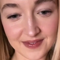 emily peperoni Çıplak